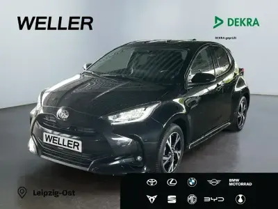 Gebraucht Toyota Yaris Hybrid 116 PS (85 kW) 2025 Schwarz Kleinwagen