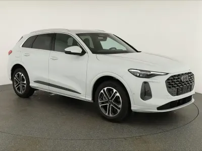 Neu Audi Q5 Ambiente 204 PS (150 kW) 2026 Gletscherweiß metallic SUV