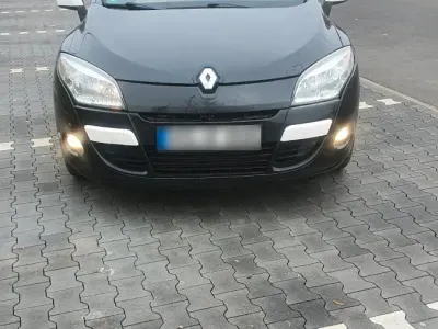 Usata Renault Mégane Cabriolet 110 CV (80 kW) 2011 Nero Cabrio