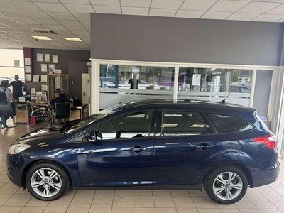 Gebraucht Ford Focus Trend 125 PS (91 kW) 2013 Blau Kombi