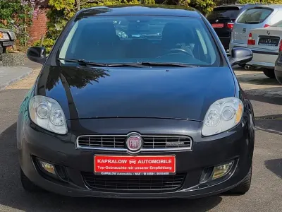 Gebraucht Fiat Bravo Dynamic 120 PS (88 kW) 2009 Schwarz Kleinwagen
