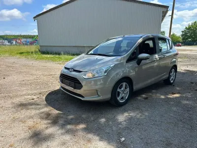Gebraucht Ford B-MAX Colourline 101 PS (74 kW) 2015 Beige Van / Kleinbus