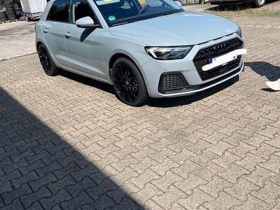 Gebraucht Audi A1 Sportback 110 PS (80 kW) 2023 Grau Kleinwagen