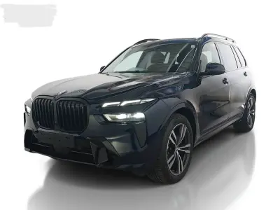 Gebraucht BMW X7 M Sport 352 PS (258 kW) 2023 Blau SUV
