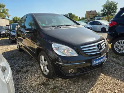 Gebraucht Mercedes B200 136 PS (100 kW) 2008 Schwarz Van / Kleinbus