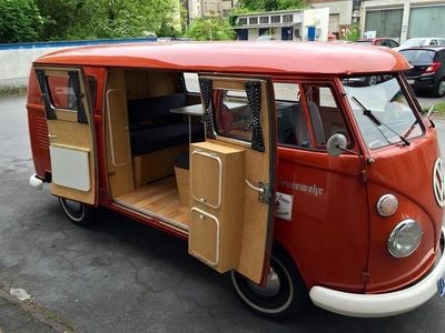 Rot Gebraucht 1964 VW T1 Van | 45.500 €