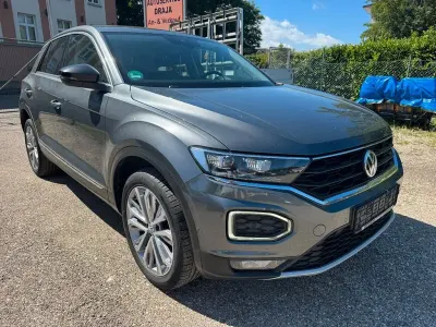 Gebraucht VW T-Roc IQ Drive 150 PS (110 kW) 2020 Grau SUV