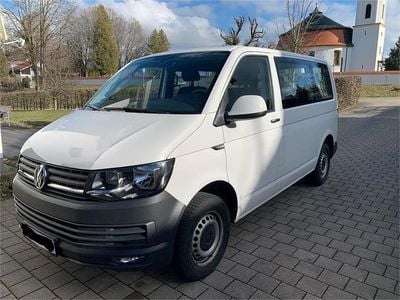 Gebraucht VW T6 Trendline 150 PS (110 kW) 2017 Weiß Van