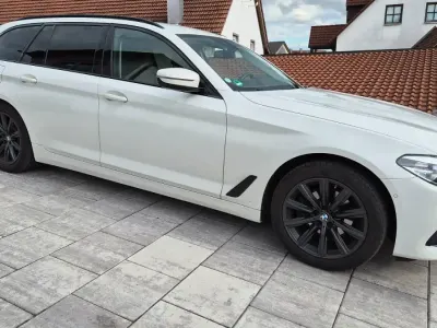 Gebraucht BMW 520 190 PS (139 kW) 2020 Weiß Kombi