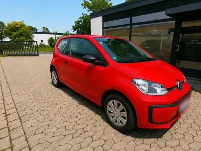 Gebraucht VW up! 60 PS (44 kW) 2017 Rot Kleinwagen