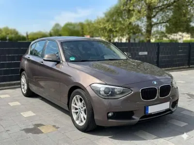 Gebraucht BMW 114 102 PS (75 kW) 2014 Braun Kleinwagen