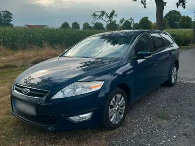 Gebraucht Ford Mondeo 115 PS (84 kW) 2011 Blau Kombi