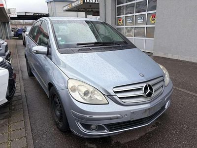 Gebraucht Mercedes B180 109 PS (80 kW) 2005 Van / Kleinbus