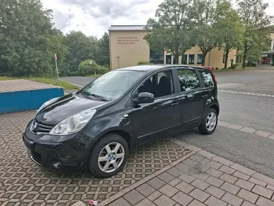 Gebraucht Nissan Note 88 PS (64 kW) 2010 Schwarz Kleinwagen