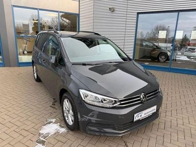 Gebraucht VW Touran Comfortline 150 PS (110 kW) 2024 Grau Van / Kleinbus