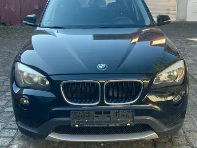 Gebraucht BMW X1 116 PS (85 kW) 2012 Schwarz SUV