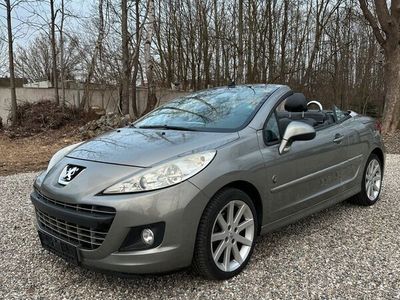 gebraucht Peugeot 207 CC Cabrio 1.6 Roland Garros/Leder/SHZ/Klimaaut