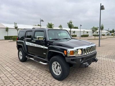 Hummer H3