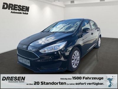 Usata Ford Focus Ambiente 101 CV (74 kW) 2017 Nero Berlina