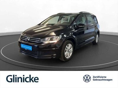 Schwarz Gebraucht 2024 VW Touran Comfortline Van / Kleinbus | 32.880 € (Etwas zu teuer)