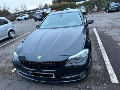 Gebraucht BMW 530 245 PS (180 kW) 2010 Schwarz Kombi