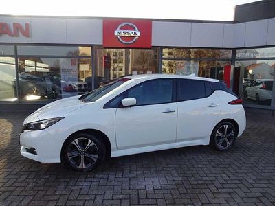 Gebraucht Nissan Leaf N-Connecta 110 kW (150 PS) 2022 Weiß Kleinwagen