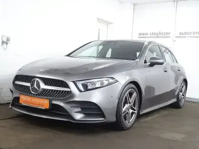 Second-hand Mercedes A180 AMG line 136 CP (100 kW) 2022 Gri Berlinǎ