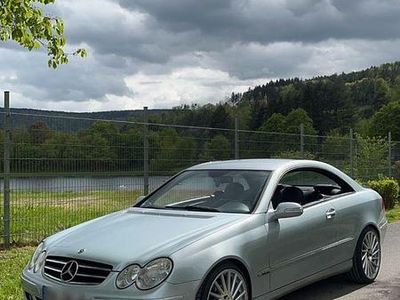 Gebraucht Mercedes CLK220 Avantgarde 150 PS (110 kW) 2006 Silber Coupé