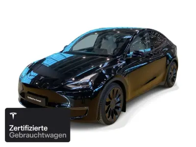 Käytetty Tesla Model Y