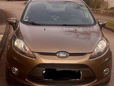 Braun Gebraucht 2012 Ford Fiesta Trend Limousine | 2.999 € (Fairer Preis)