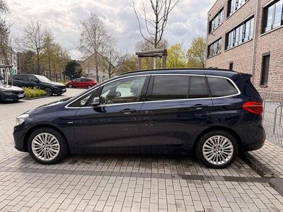 Gebraucht BMW 220 Luxury Line 192 PS (141 kW) 2016 Blau Kombi