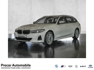 Gebraucht BMW 318 Shadowline 156 PS (114 kW) 2025 Weiß Kombi