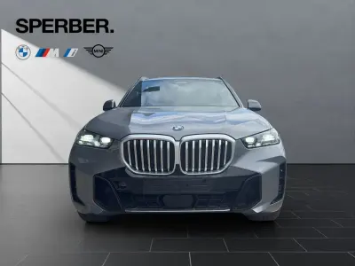 Neu BMW X5 Performance 286 PS (210 kW) 2026 Grau SUV
