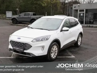 Gebraucht Ford Kuga Titanium 225 PS (165 kW) 2022 Weiß SUV