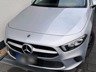 Second-hand Mercedes A160 109 CP (80 kW) 2019 Argintiu Berlinǎ