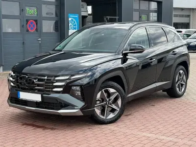 Gebraucht Hyundai Tucson Trend 150 PS (110 kW) 2025 Schwarz SUV