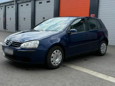 Gebraucht VW Golf V 75 PS (55 kW) 2004 Blau Kleinwagen