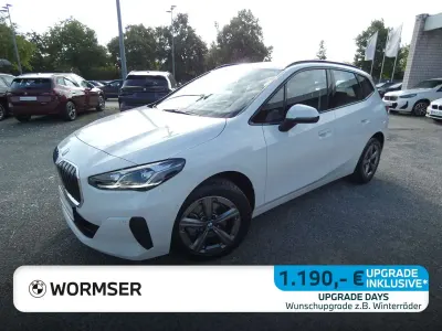 Gebraucht BMW 220 Active Tourer 156 PS (114 kW) 2025 Alpinweiß uni Van / Kleinbus