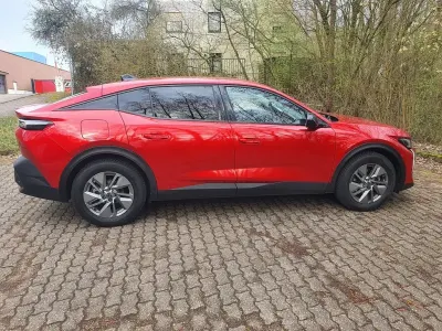 Occasion Peugeot 408 Allure 131 PK (96 kW) 2024 Rood SUV