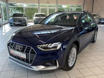 Gebraucht Audi A4 Allroad Sport 204 PS (150 kW) 2022 Navarrablau Kombi