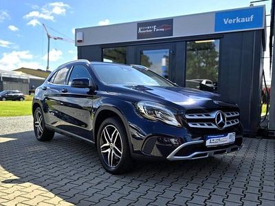 Gebraucht Mercedes GLA250 Urban 211 PS (155 kW) 2016 Blau SUV
