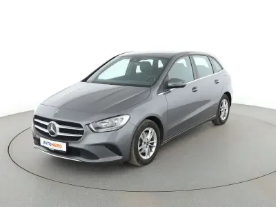 Używany Mercedes B200 Style 150 KM (110 kW) 2019 Szary Minivan