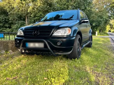 Gebraucht Mercedes ML55 AMG AMG 347 PS (255 kW) 2003 Schwarz SUV