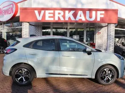 Neu Ford Puma ST-Line 125 PS (91 kW) 2026 Cactus grey Kleinwagen