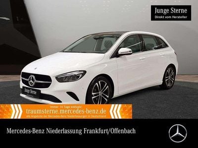 Gebraucht Mercedes B200 Advanced 163 PS (119 kW) 2025 Weiß Van / Kleinbus