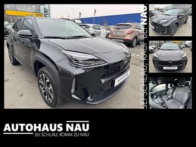 Black mica / ink Neu 2025 Toyota Yaris Cross SUV | 28.290 € (Fairer Preis)