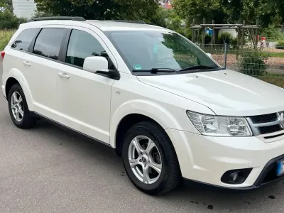 Gebraucht Fiat Freemont 140 PS (102 kW) 2014 Weiß SUV