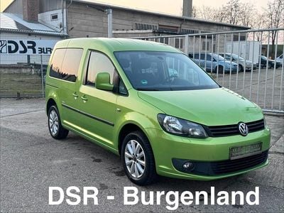 Gebraucht VW Caddy Team 105 PS (77 kW) 2015 Grün Van / Kleinbus