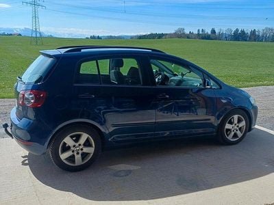 Gebraucht VW Golf VI 105 PS (77 kW) 2011 Blau Kleinwagen