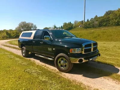 Gebraucht Dodge Ram 327 PS (240 kW) 2003 Schwarz Pickup